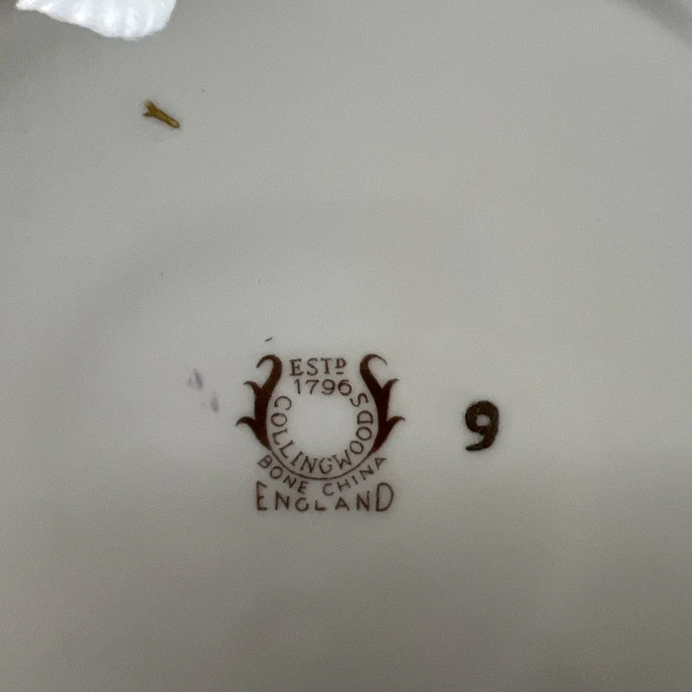 COLLINGWOODS ENGLAND‎ BONE CHINA 8